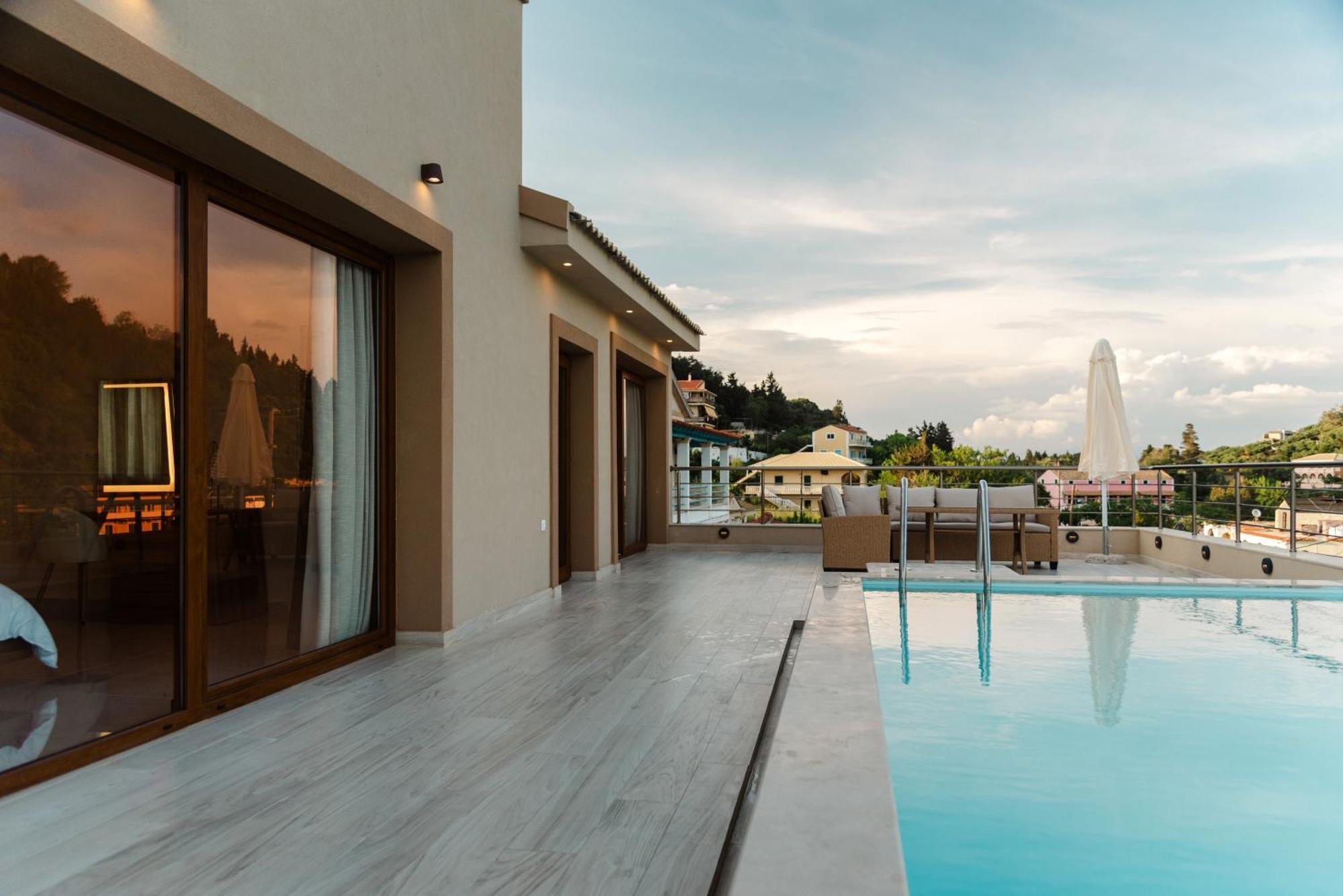 Villa Vasillis-Heated Swimming Pool With Infinity View Vitalades Luaran gambar