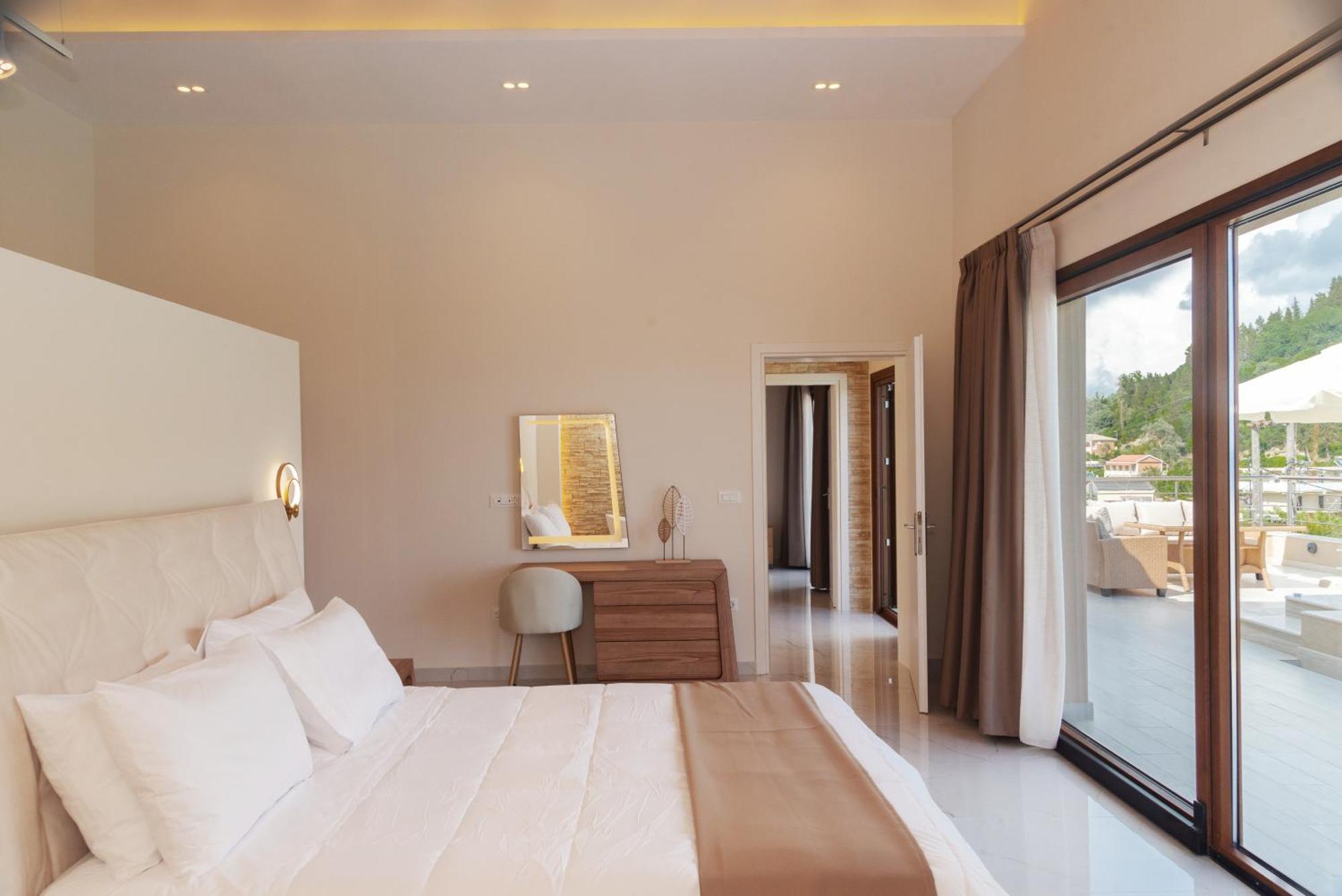 Villa Vasillis-Heated Swimming Pool With Infinity View Vitalades Luaran gambar