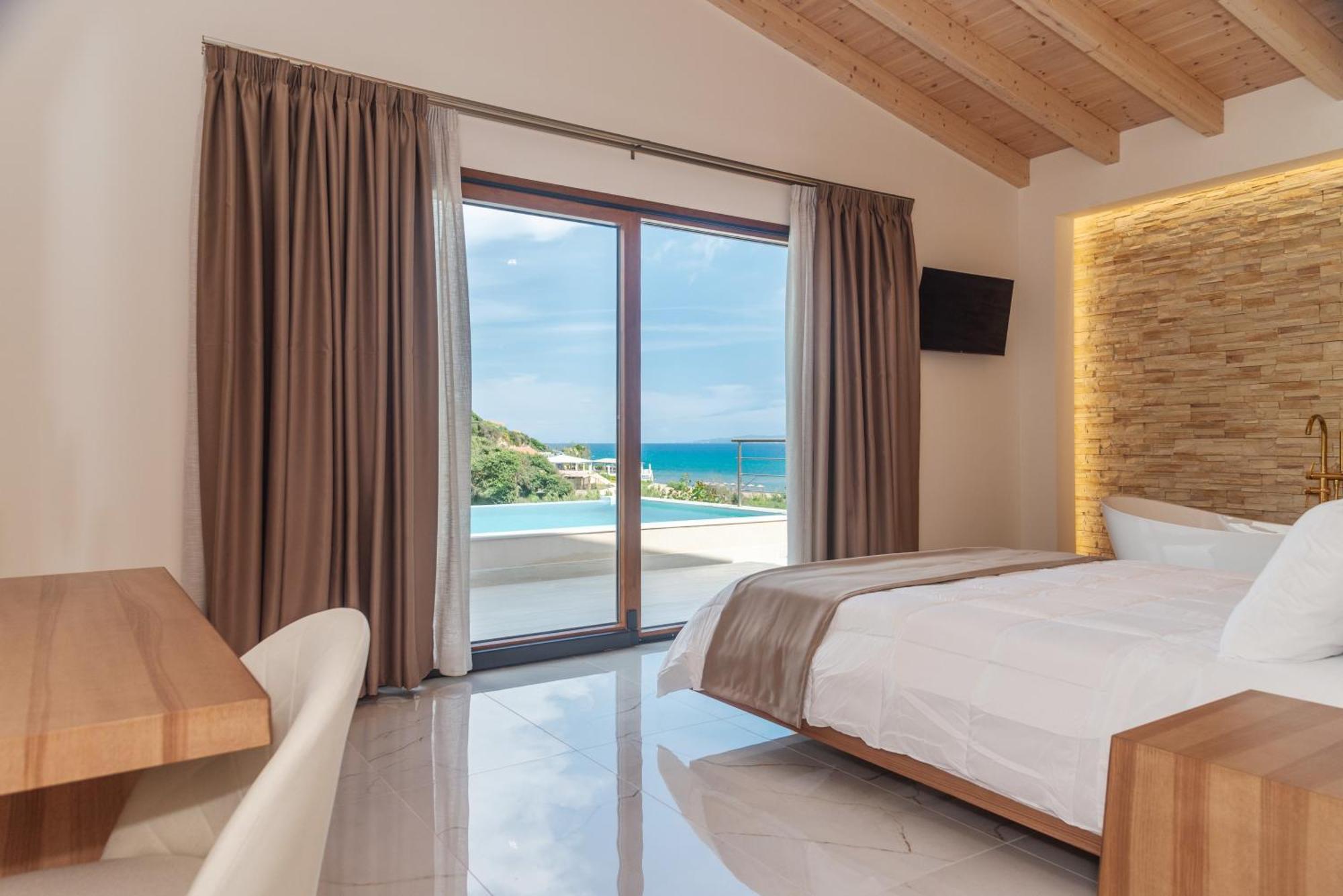 Villa Vasillis-Heated Swimming Pool With Infinity View Vitalades Luaran gambar